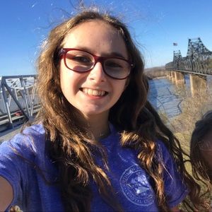 Meet your Posher, Isabelle